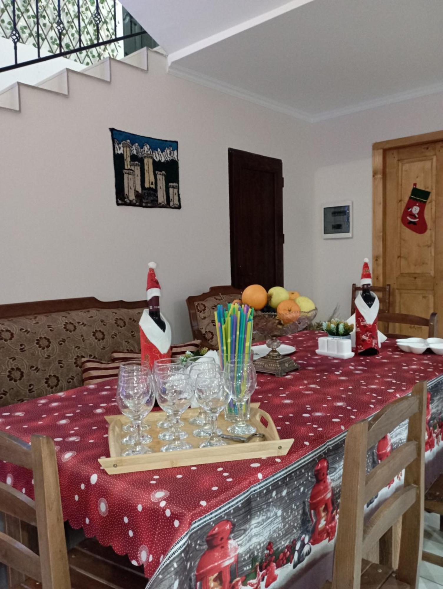 Hotel Marliza Mestia Kültér fotó